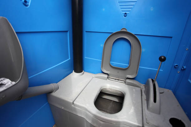 Best Portable toilet rental cost  in Delavan, WI