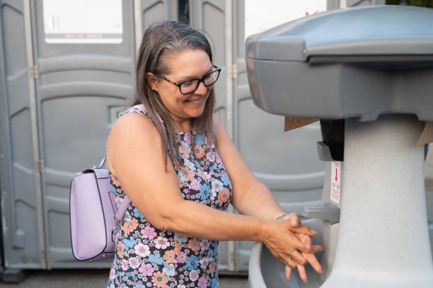 Best Affordable porta potty rental  in Delavan, WI